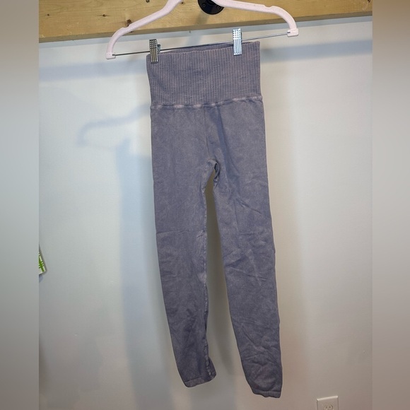 NWOT FREE PEOPLE FP Movement Good Karma Womens Leggings washed gray XS/S - Picture 4 of 7